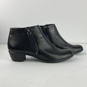 Ecco Black Ankle Boots Size 8